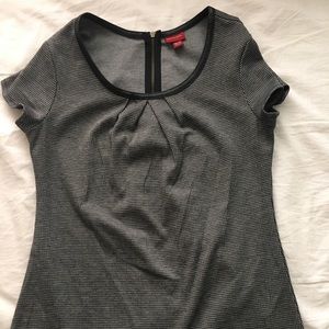 Black and White Houndstooth Pattern Top